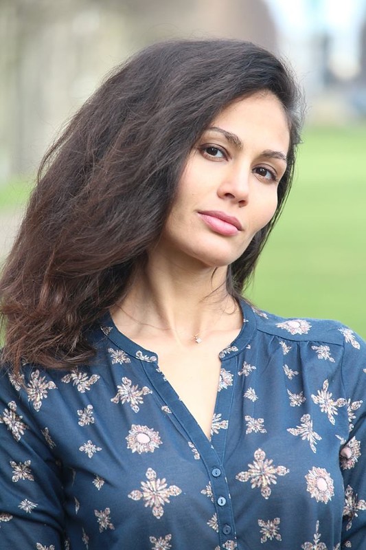 sarah lazaar - trilingual actress - model